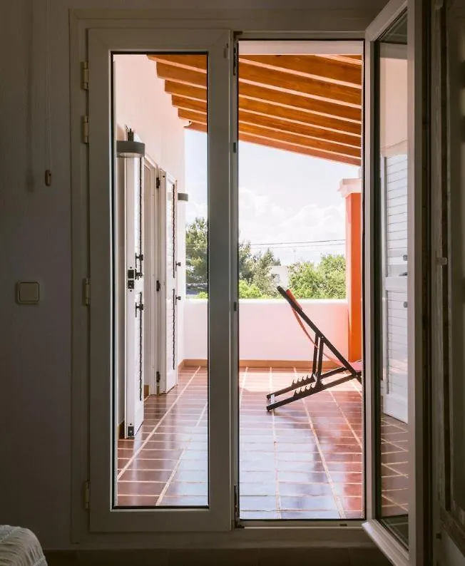 Villa Km2 Lovely Villa Located Just Outside Of Sa Carroca A 5 Minute Drive From Playa Den Bossa 산트 호셉 데 사 탈라이아 0*,