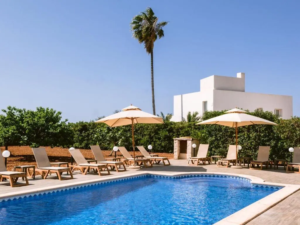 Villa Km2 Lovely Villa Located Just Outside Of Sa Carroca A 5 Minute Drive From Playa Den Bossa San José